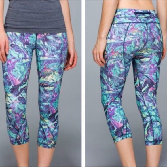 Lululemon Inspire Crop Leggings - Picture 1 of 7